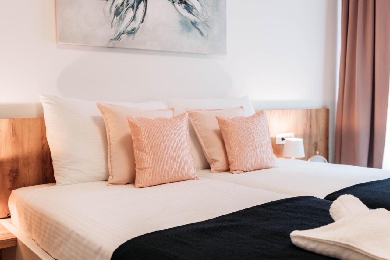 Apartments Fiorello Риека Экстерьер фото
